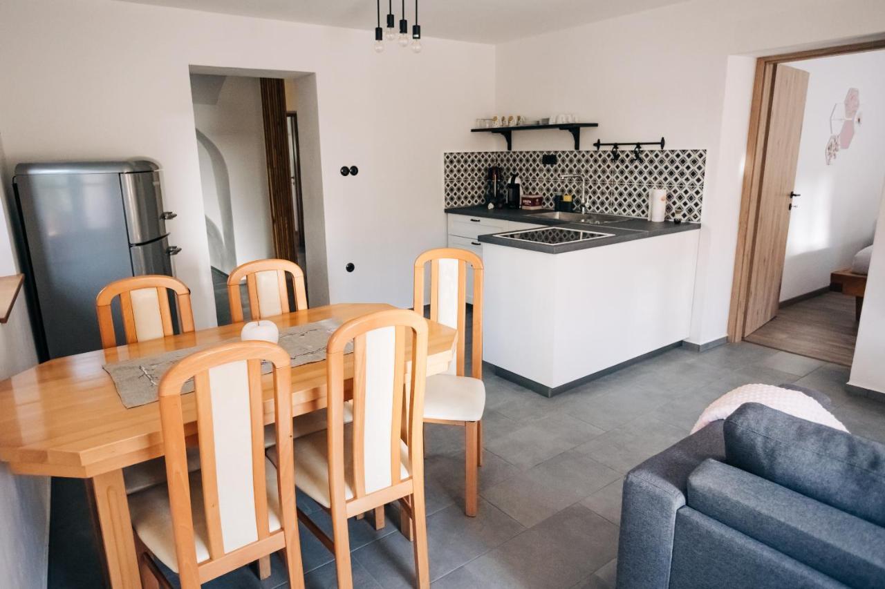 Stekner House Apartma Ljubno المظهر الخارجي الصورة