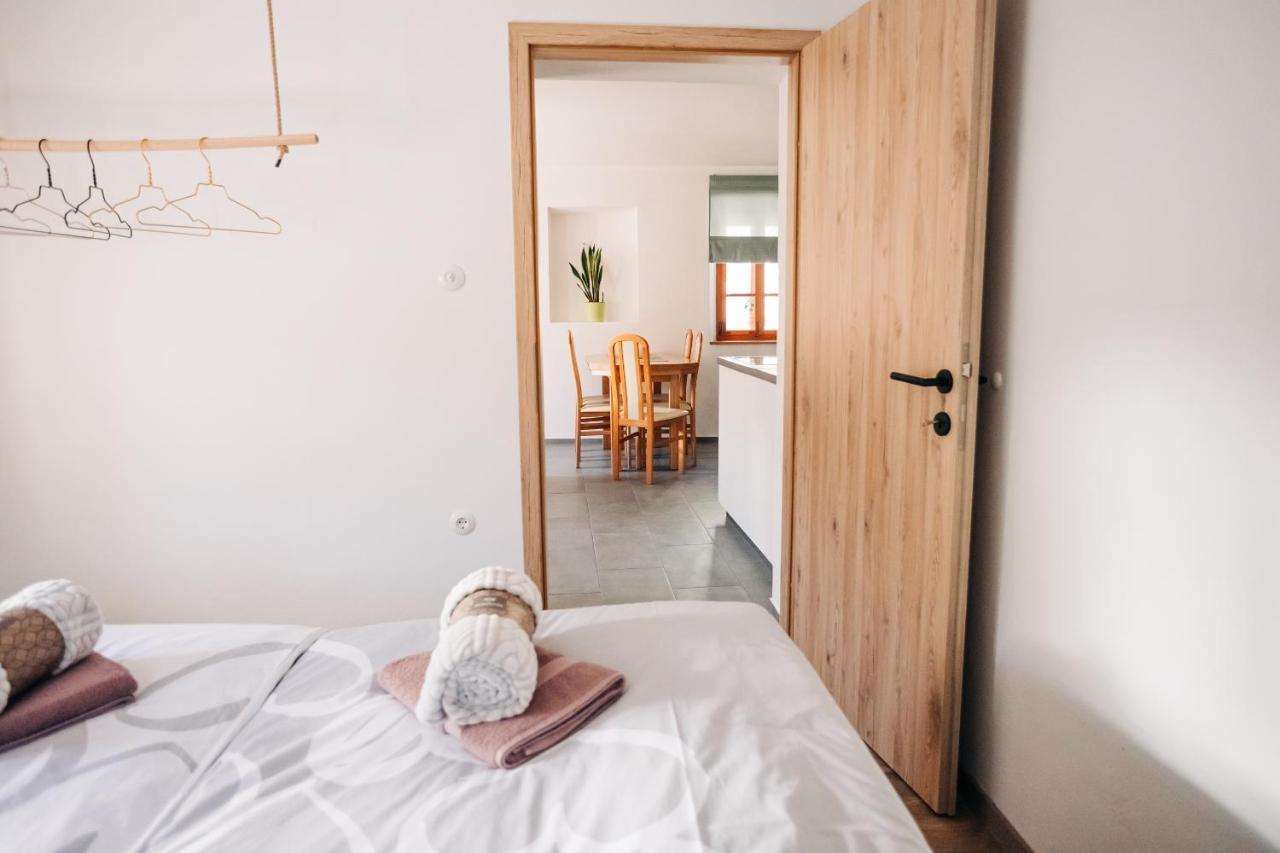 Stekner House Apartma Ljubno المظهر الخارجي الصورة